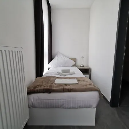 Hp Apartments-3